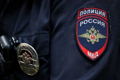 В Кемерово женщина ворвалась в квартиру и избила двух школьниц