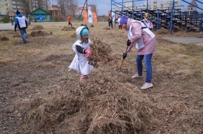 На иркутском ипподроме прошёл субботник En+ Group
