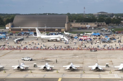Несколько человек госпитализировали с военной базы Эндрюс из-за посылки с неизвестным белым порошком