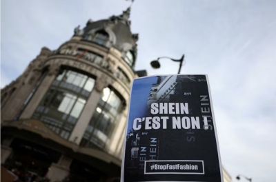 Франция требует принять меры против маркетплейса Shein, обвинив его в продажах оружия и секс-кукол, похожих на детей